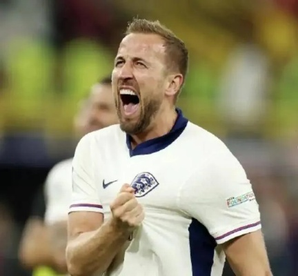 凯恩生涯7亚＆错失英超欧冠 2次倒在欧洲杯决赛，传奇球员的遗憾与辉煌